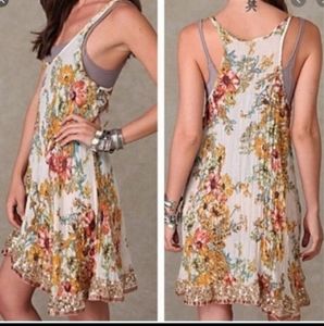 Free People It Ends in Sequins small